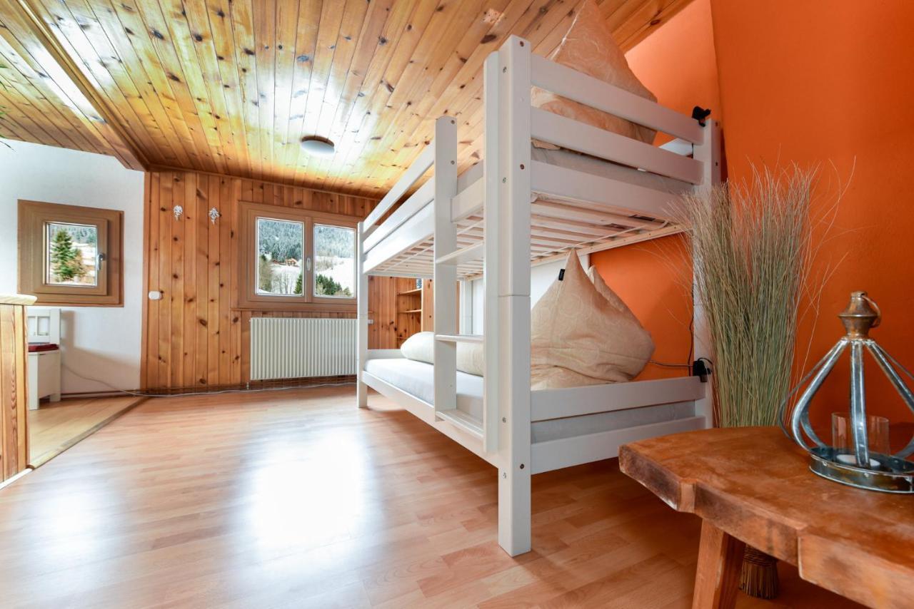 Ferienhaus Bergblick Schwarzenberg im Bregenzerwald Pokoj fotografie